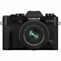 Fujifilm X-T30 II mit XC 15-45mm Objektiv in schwarz