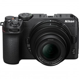 Nikon Z30 + Nikkor Z DX 18-140mm f3,5-6,3 VR  